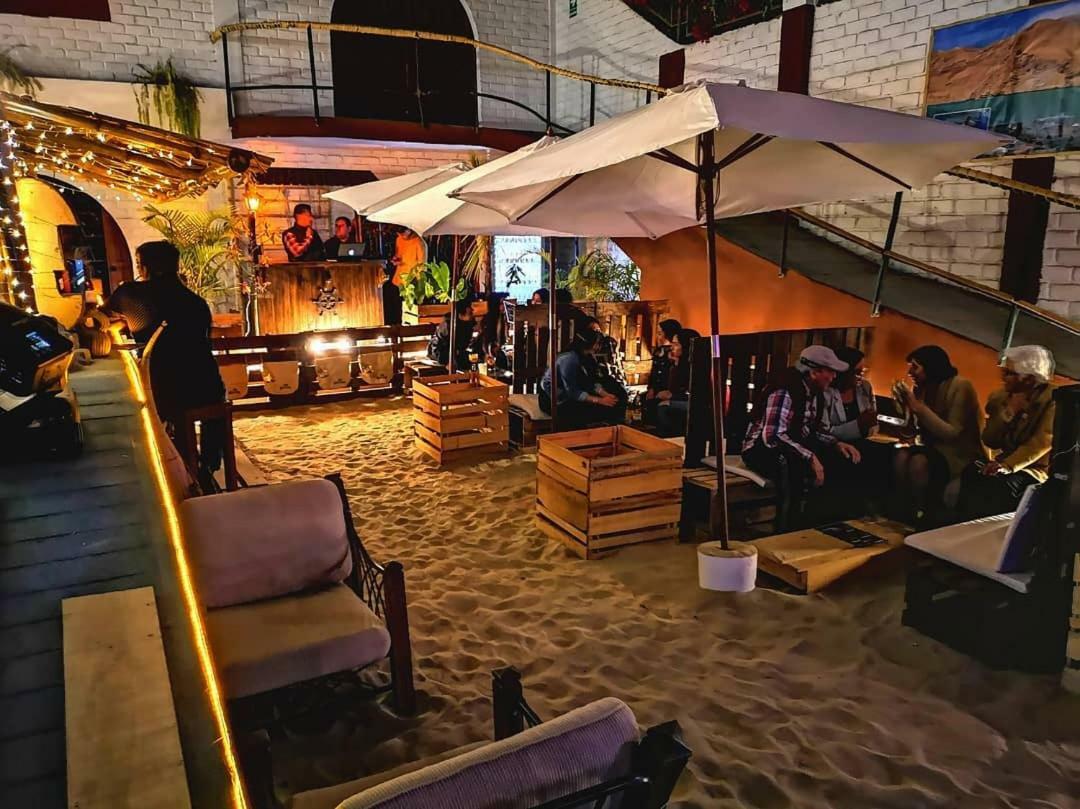 Hotel Planet Om à Ica Extérieur photo